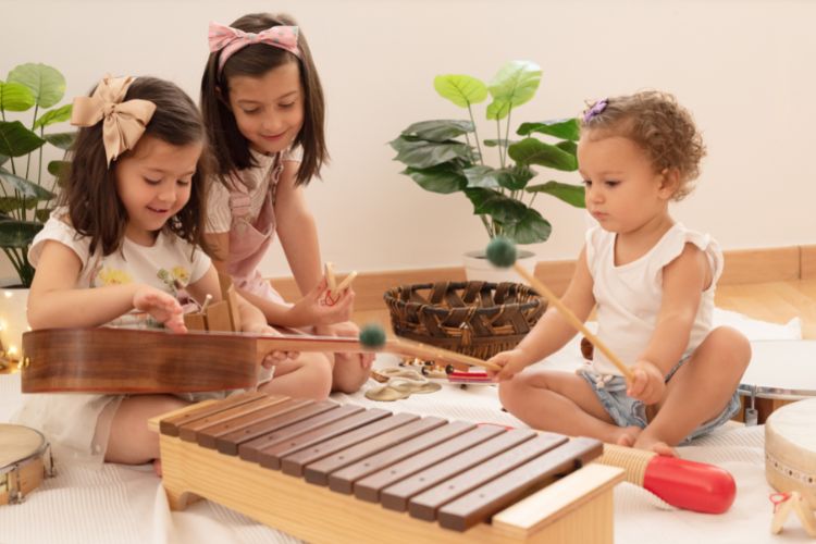 ¿Qué instrumento es mejor para que empiece a tocar un niño?