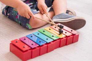 La importancia de los materiales sensoriales en edades tempranas